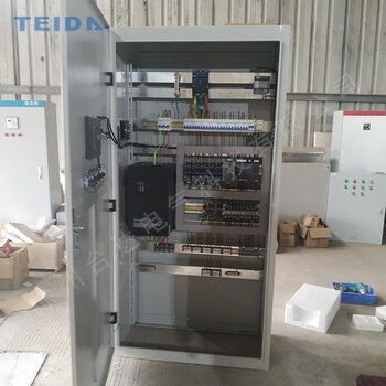 熱門恒壓供水控制柜與風(fēng)機(jī)水泵配電柜價(jià)格解析